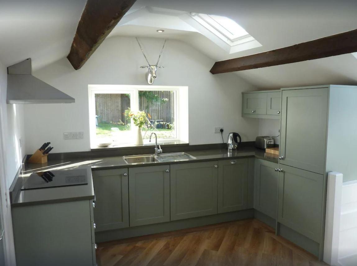 The Retreat Cottage Bowness-on-Windermere Dış mekan fotoğraf
